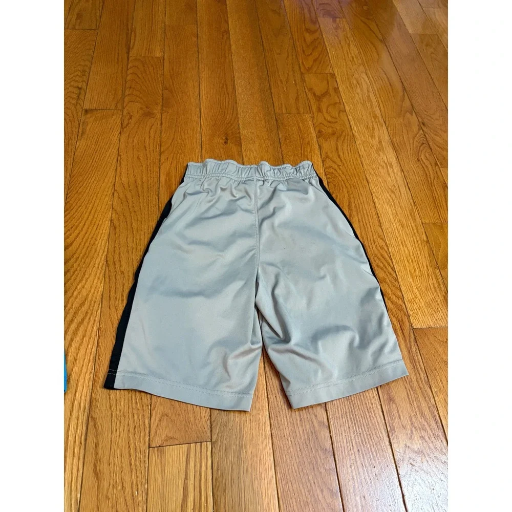 Nike Boys Dri-FIT Athletic Shorts Bundle Grey Blue Size Small 2 Pack Basketball